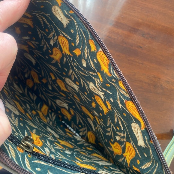 Leather Travel Clutch for STUFF with Wristlet - Picture 3 of 4